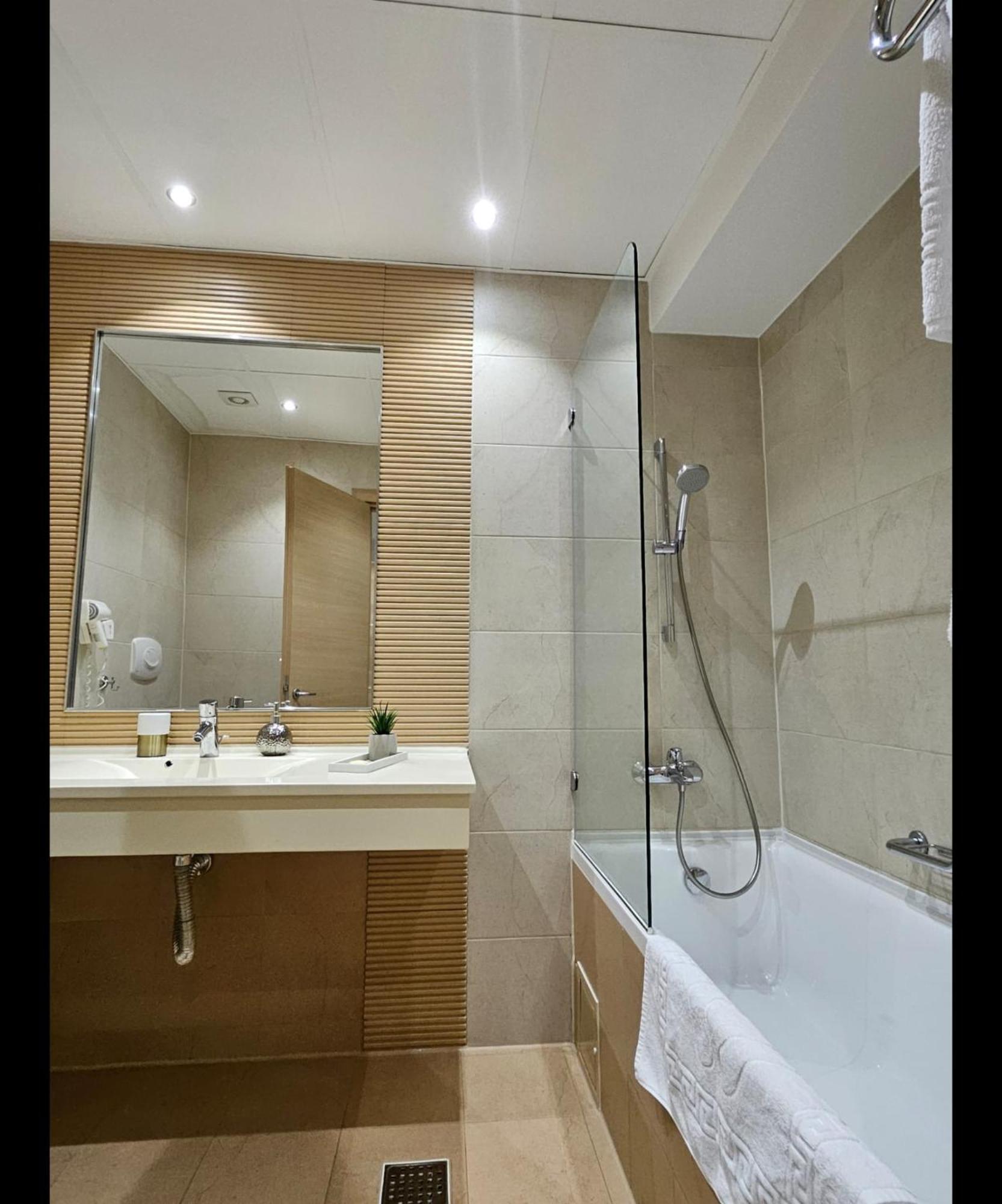 Love Room Bucarest