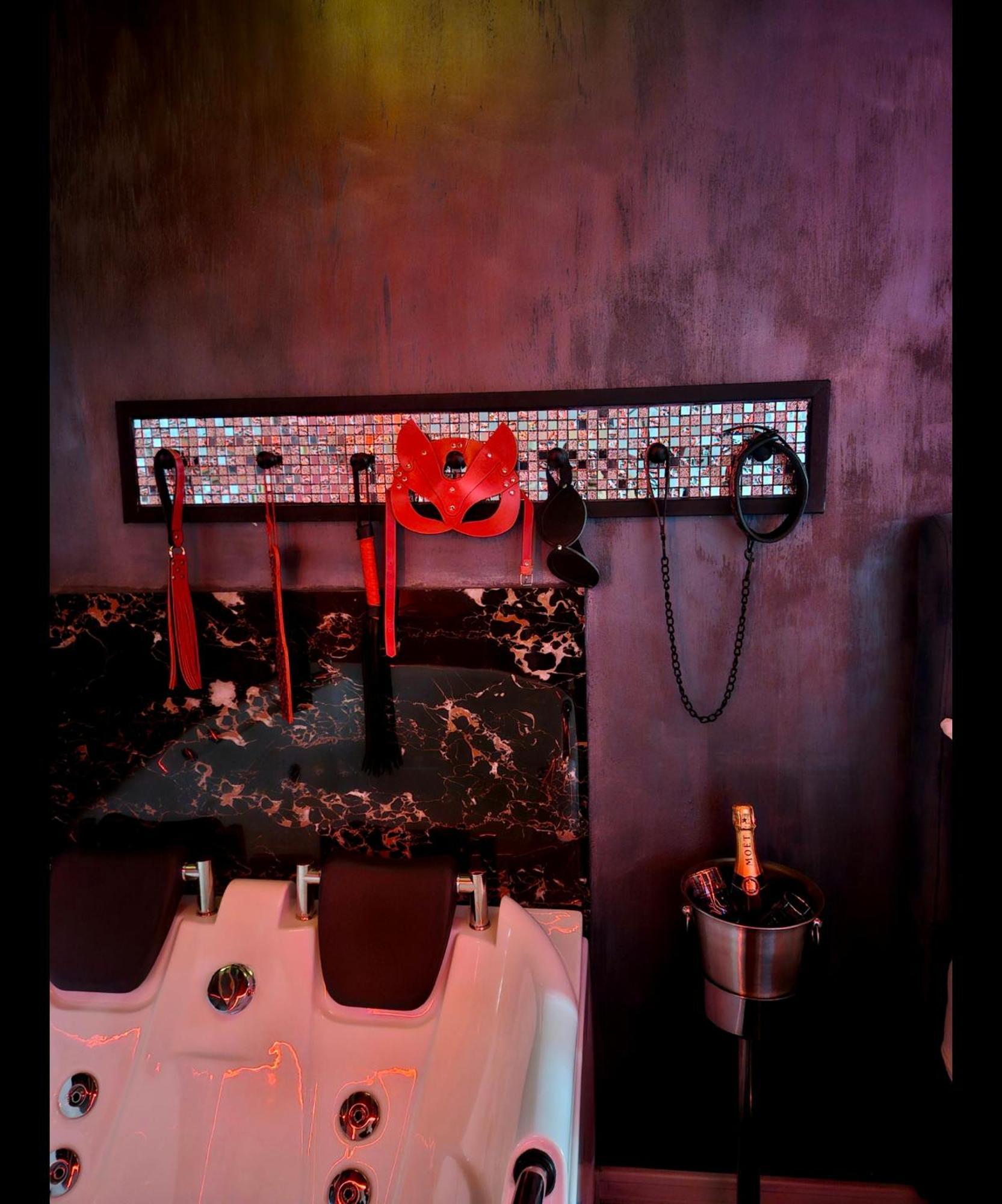 Love Room Bucarest