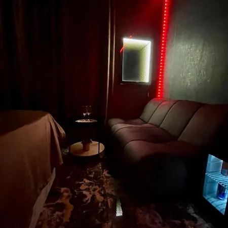 Love Room Bucarest Exterior foto